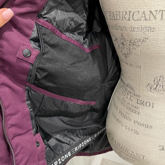 New Ripzone Woman’s Eden Insulated Jacket purple winter snow warm jacket size L - Picture 10 of 15